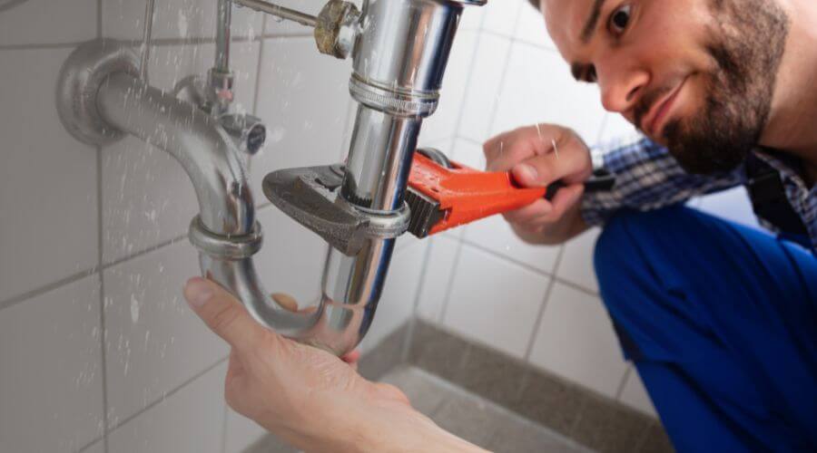 Professional emergency plumbing in Galesburg, KS